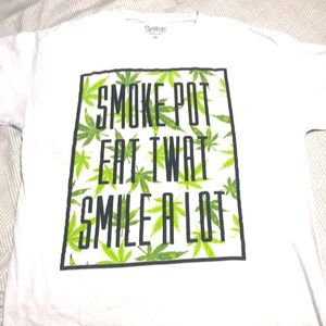 White T Smoke Pot-eat twat-smile a lot